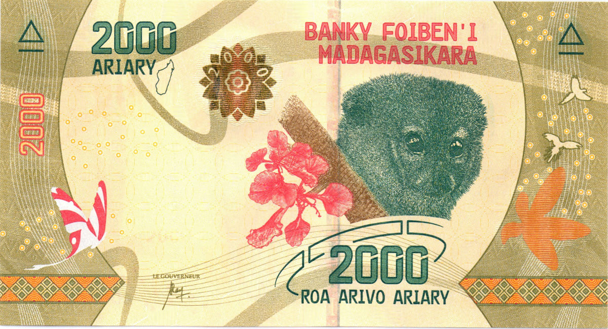 2000 ариари  Мадагаскара 2017